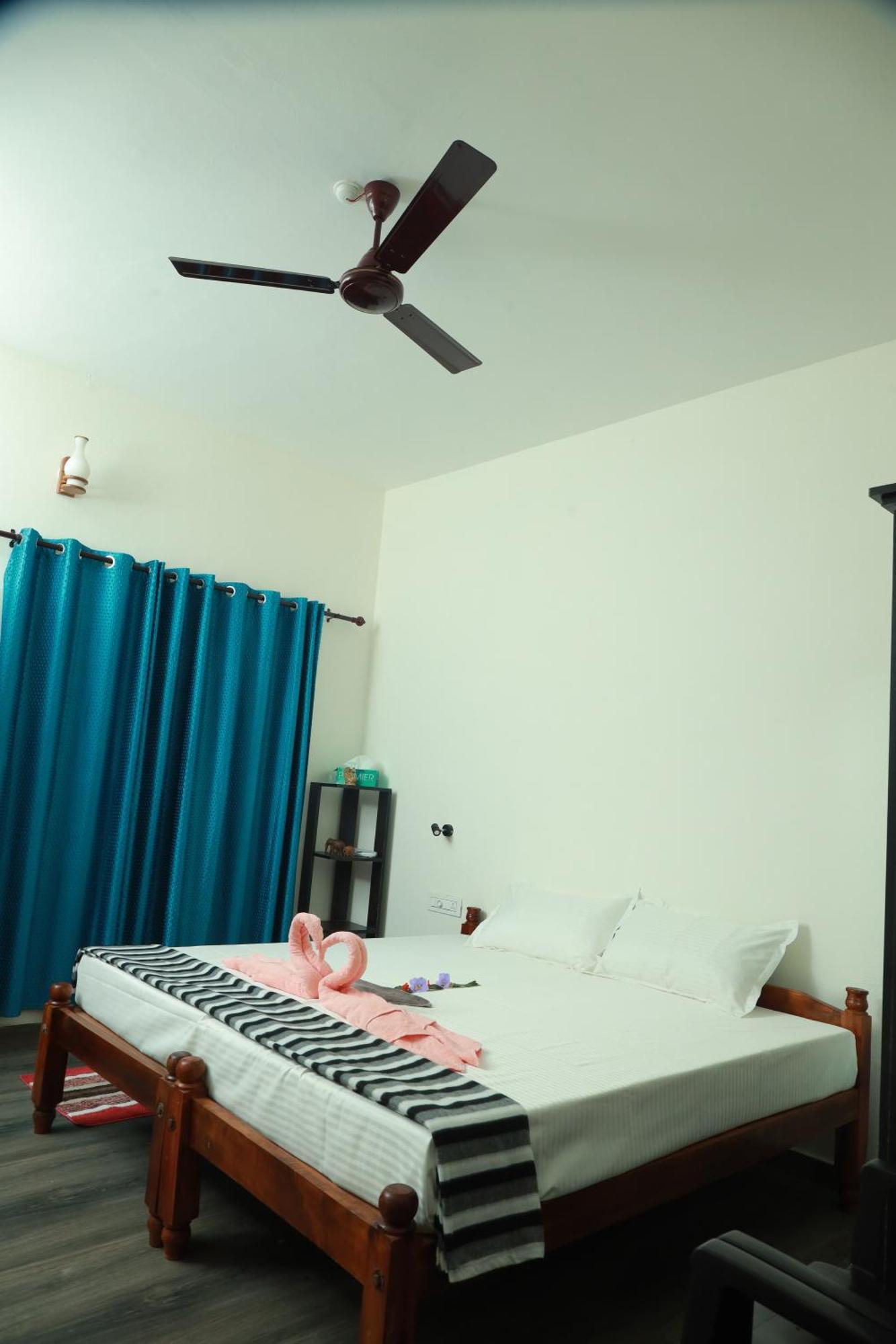 Marari Sophy Villa Mararikulam Bagian luar foto